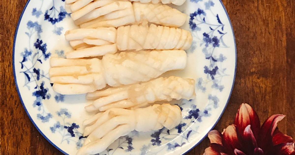 Mực hấp đơn giản và cách tạo hình miếng mực như con mực :D