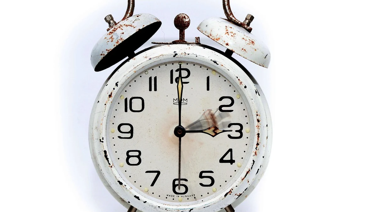 정치 이슈가 사회 경제 구조에 미치는 영향과 배경