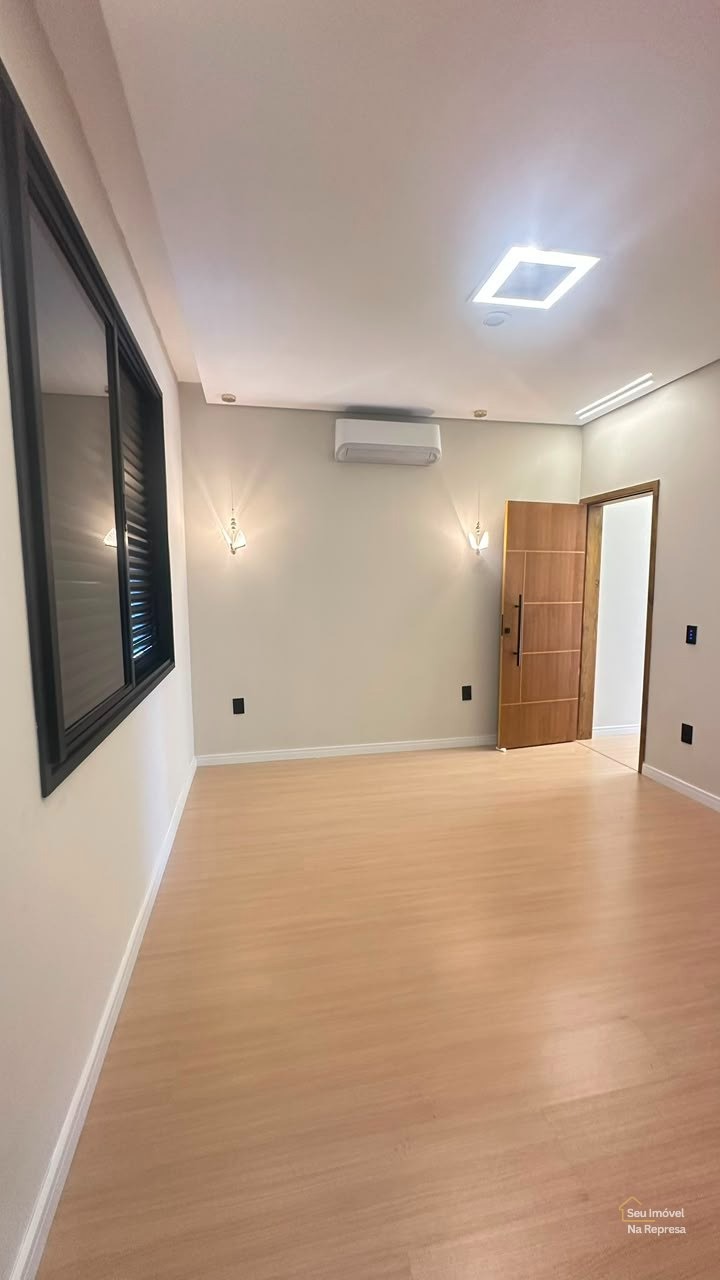 Foto 6 de Casa com 4 dormitórios (3 suítes) smart home à venda no Riviera de Santa Cristina XIII