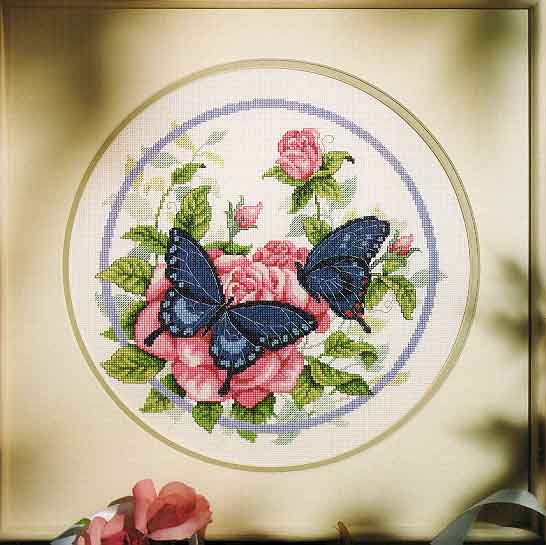 DIM00205 Butterflies'n Roses