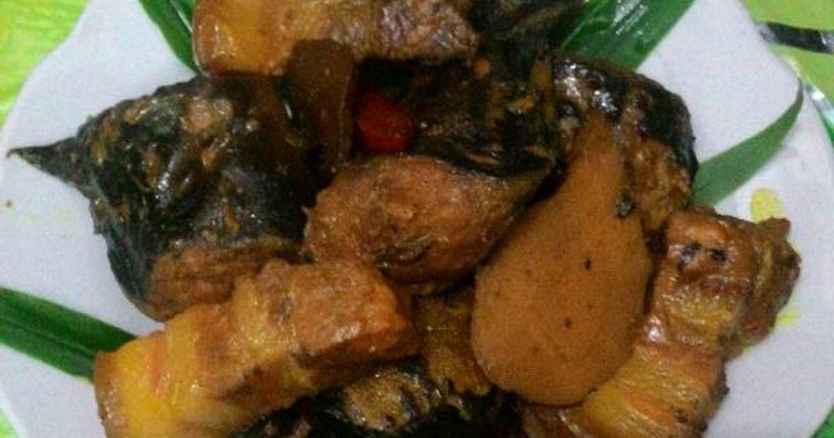 Cá trê kho thịt ba chỉ