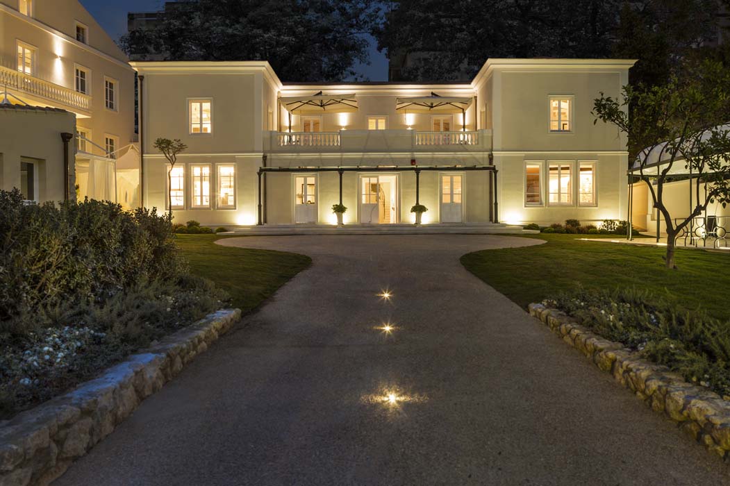 Hotel Villa Fanny Exterior by Night