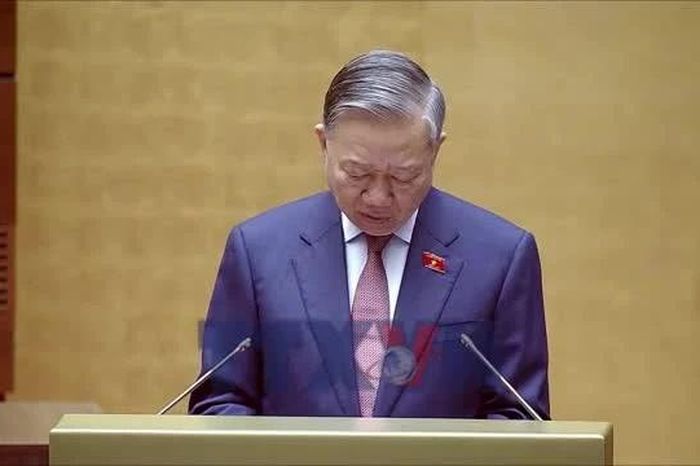 Quốc hội phải đổi mới mạnh mẽ, thực chất, hiệu quả hơn - Báo VietnamPlus