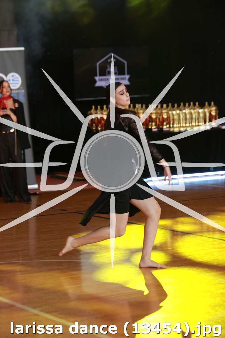 larissa dance (13454).jpg
