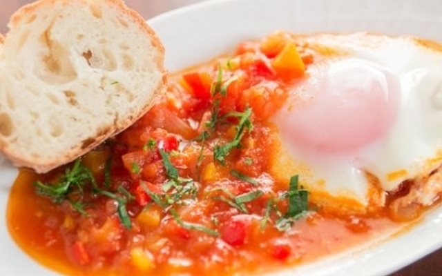 Trứng Chần Cà Chua Shakshouka