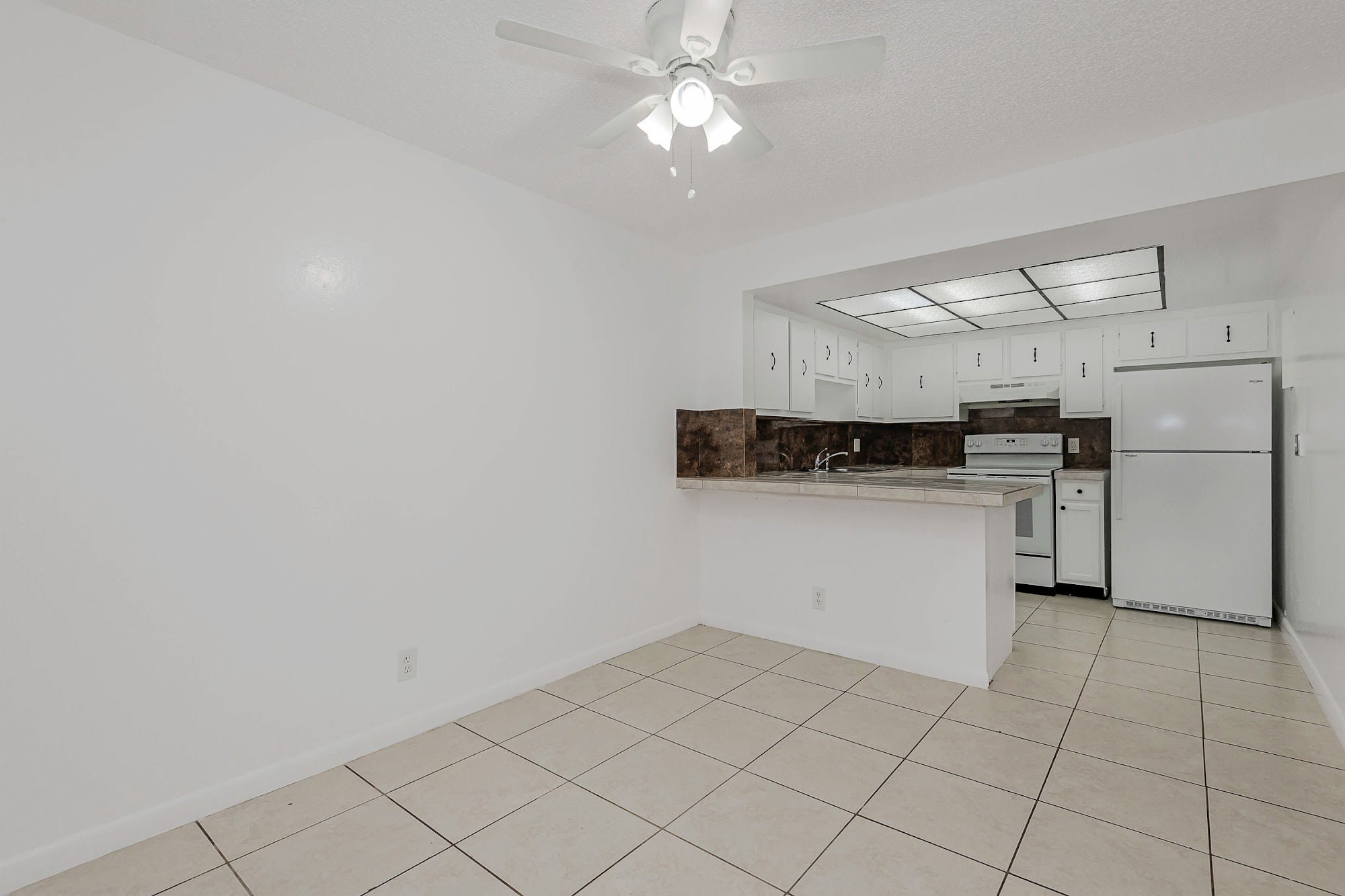 8832 W Sample Rd #8, Coral Springs, FL 33065 Unit 8 property photo 22