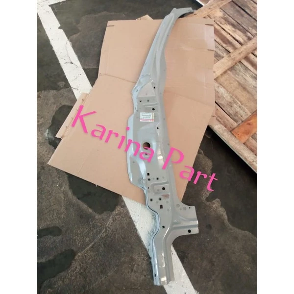 Pilar Tiang Pintu Canter Kiri Original KTB MK704170: Solusi Terbaik untuk Kendaraan Anda