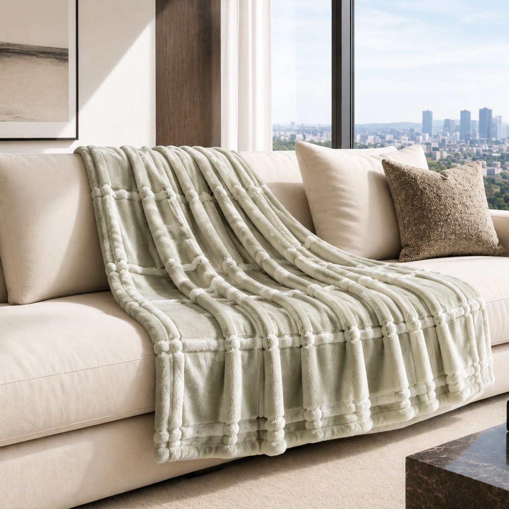 Frazada de poliéster Celebrity Home™ de 1.77 x 1.52 m color salvia