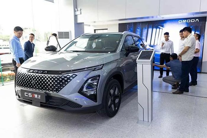 Omoda &amp; Jaecoo khai trương nhà phân phối quy mô lớn tại Vĩnh Yên