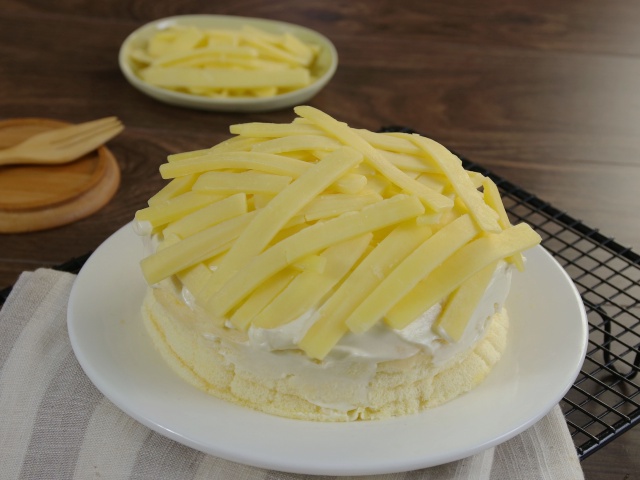 Banh Bông Lan Phô Mai Tươi NgàN SợI