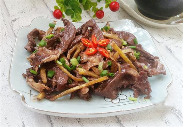 Tim Heo Rang Gừng Đậm Đà