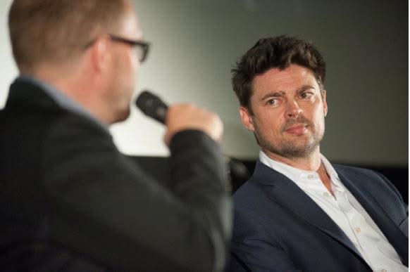 Karl Urban talking Judge Dredd with Oscar Hillerstrom at Popcorn Taxi