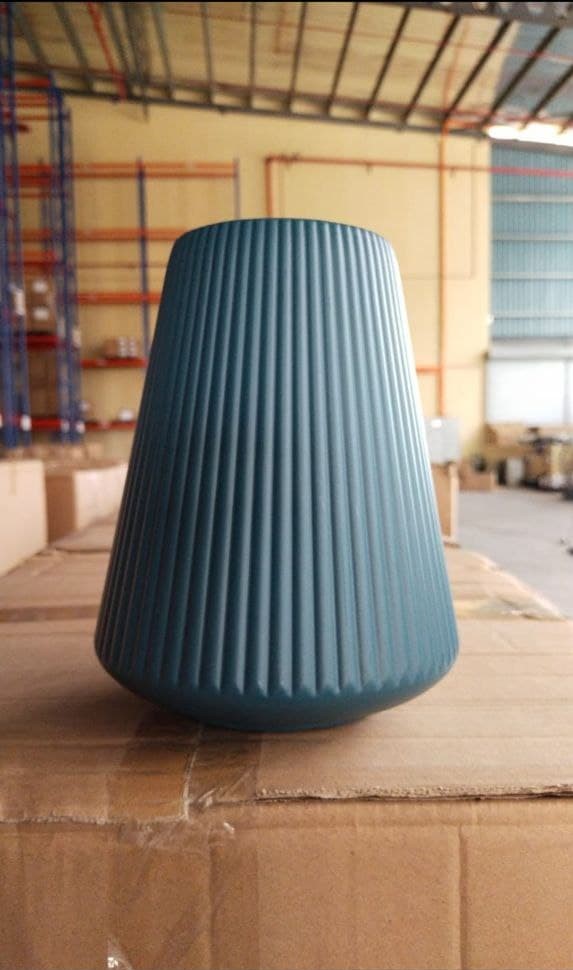 Nordic Style Simple Vase 20 cm
