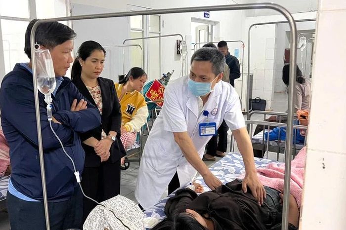 46 người nghi ngộ độc do ăn bánh mì ở Quảng Trị - Báo Tri thức &amp; Cuộc sống