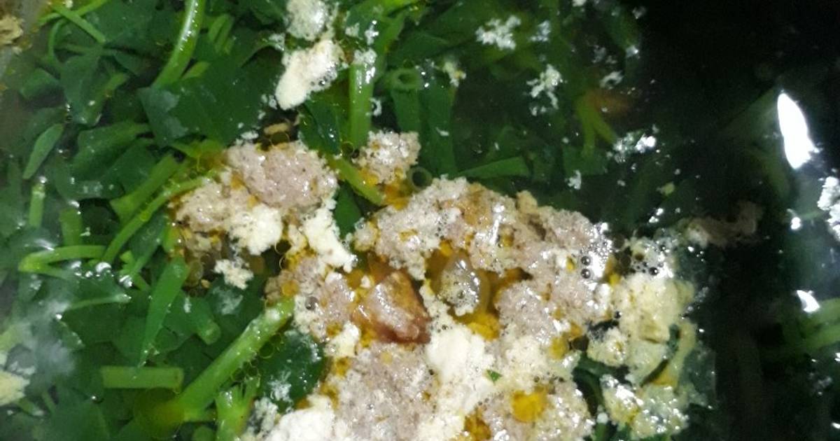 Canh cua rau muống