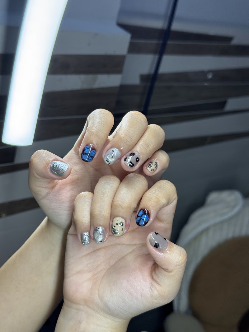 Mẫu nail 490k