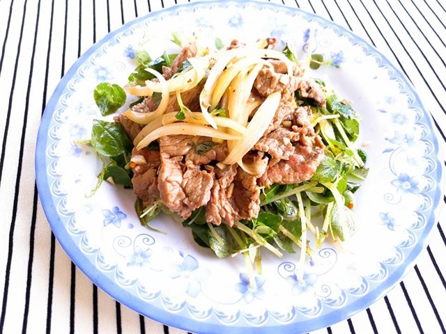 Rau Càng Cua Trộn Thịt Bò