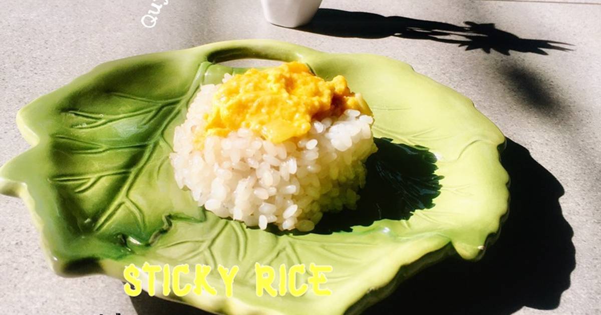 XÔI SỐT TRỨNG MUỐI - STICKY RICE WITH SALTED EGG YOLK SAUCE