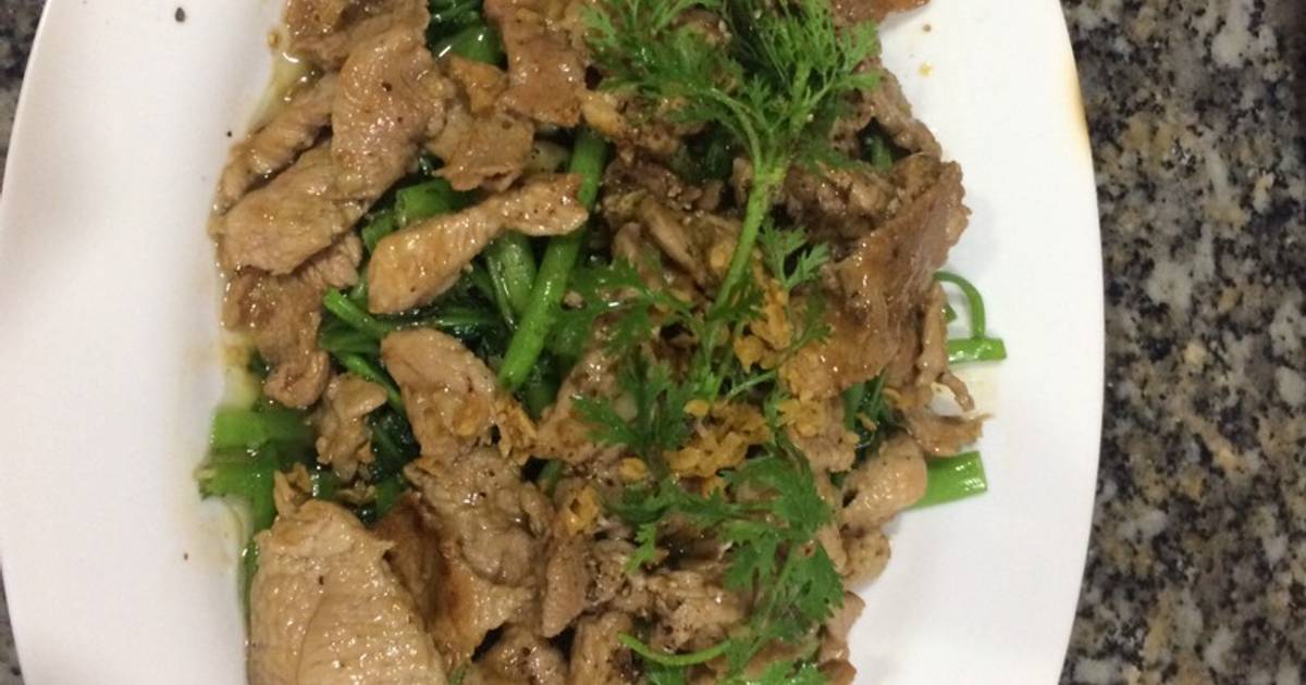 Bò xào rau muống
