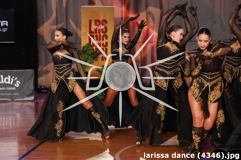 larissa dance (4346).jpg
