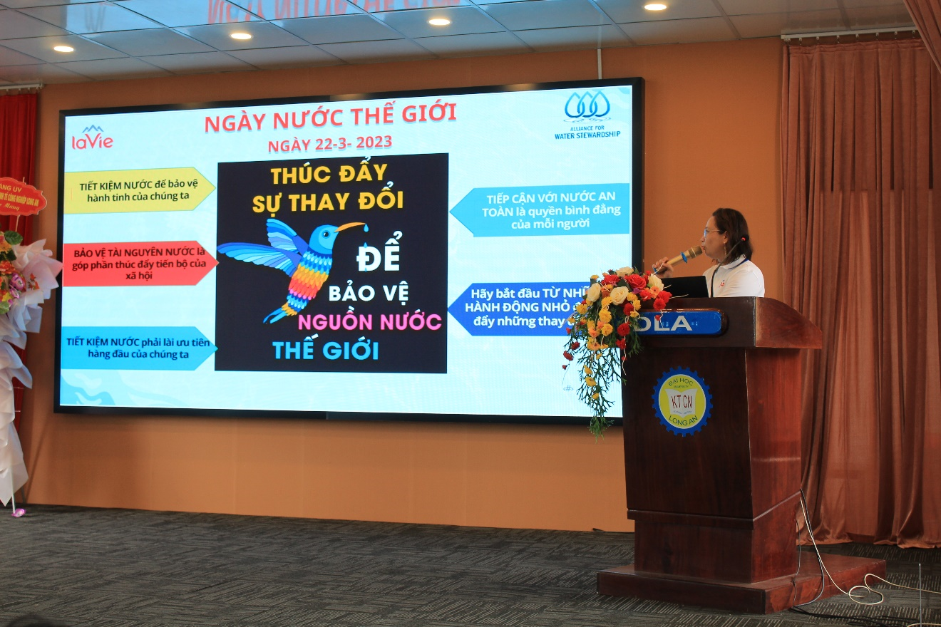 Nước đóng vai trò quan trọng trong cuộc sống