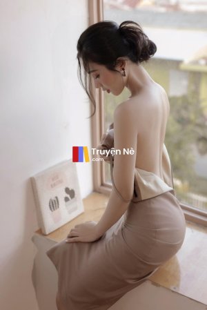 Đêm Đen Và Ánh Sáng Của Sự Thật