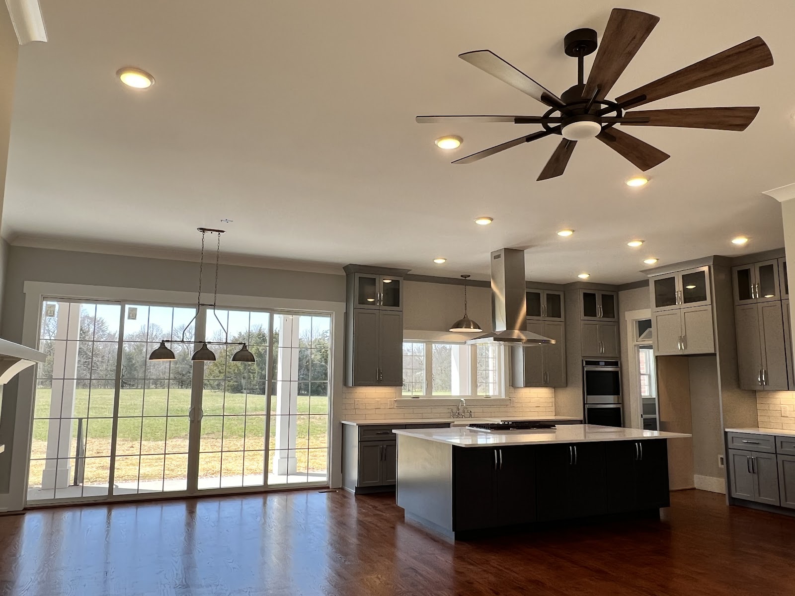 Craftman Home: Residential Construction in Rural & Scenic Regions (project photo 8)
