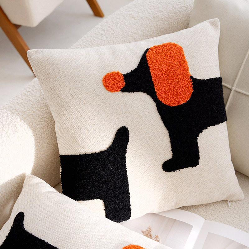 Cuddly cushion with dog motif, linen