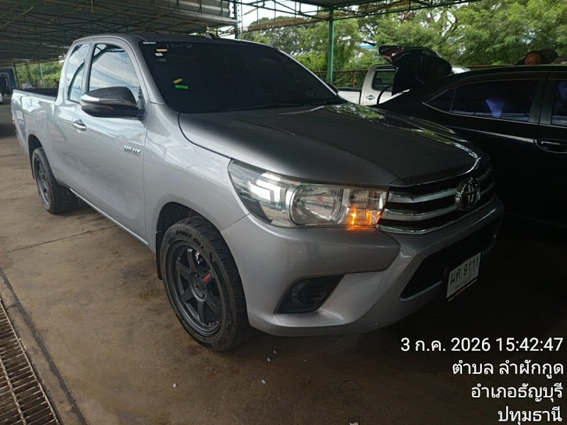 TOYOTA HILUX REVO