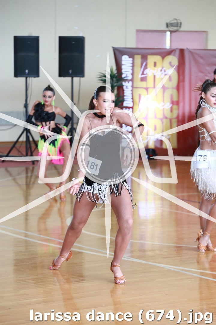 larissa dance (674).jpg