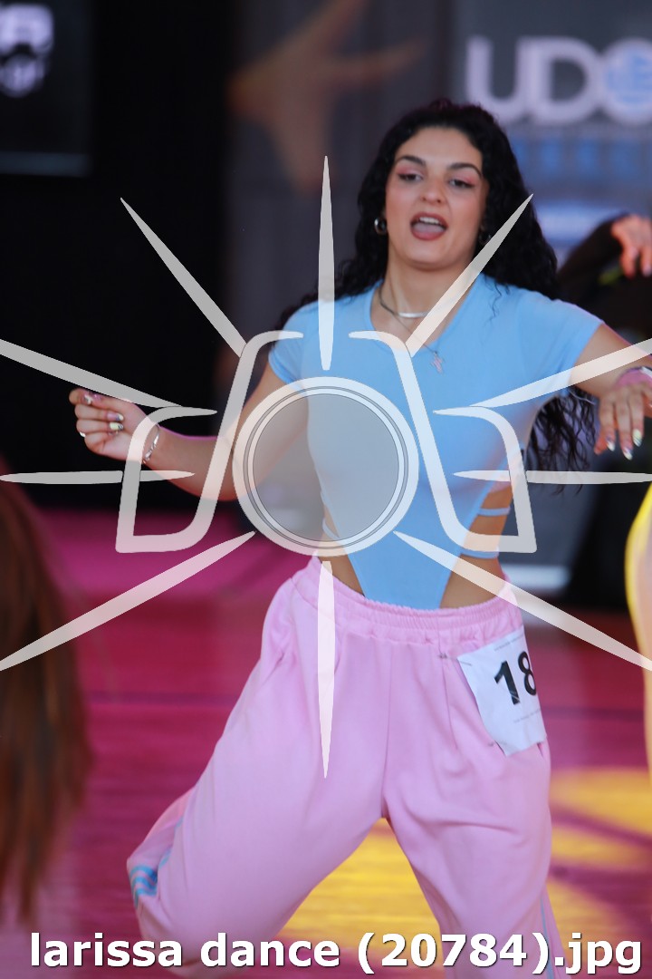 larissa dance (20784).jpg