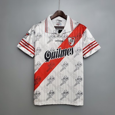 Retro 1995-96 River Plate Local @lumorasport.jpeg