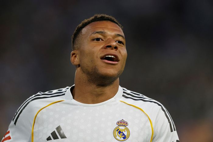 Mbappe gây tranh cãi - Tạp chí Tri thức