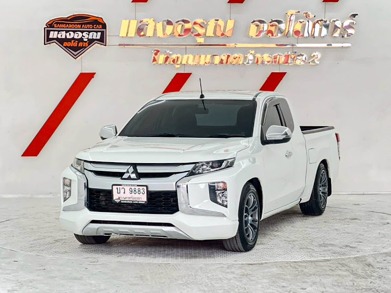 MITSUBISHI TRITON