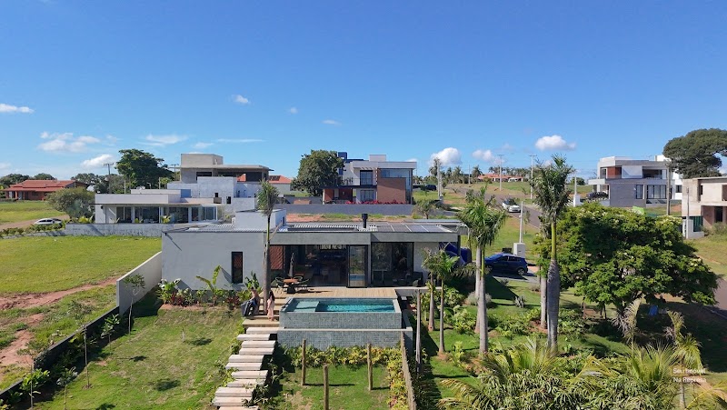 Foto 2 de Casa com dois lotes e vista incrível para a represa no Riviera de Santa Cristina XIII