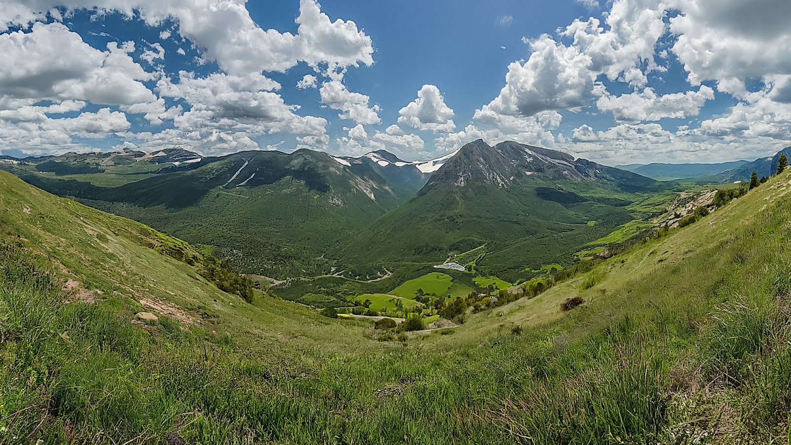 AI 생성 이미지: 대용량 데이터 파이프라인 장애 대응과 롤백 전략