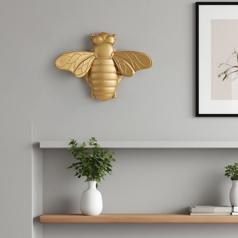 Golden Bee – Wall Decoration