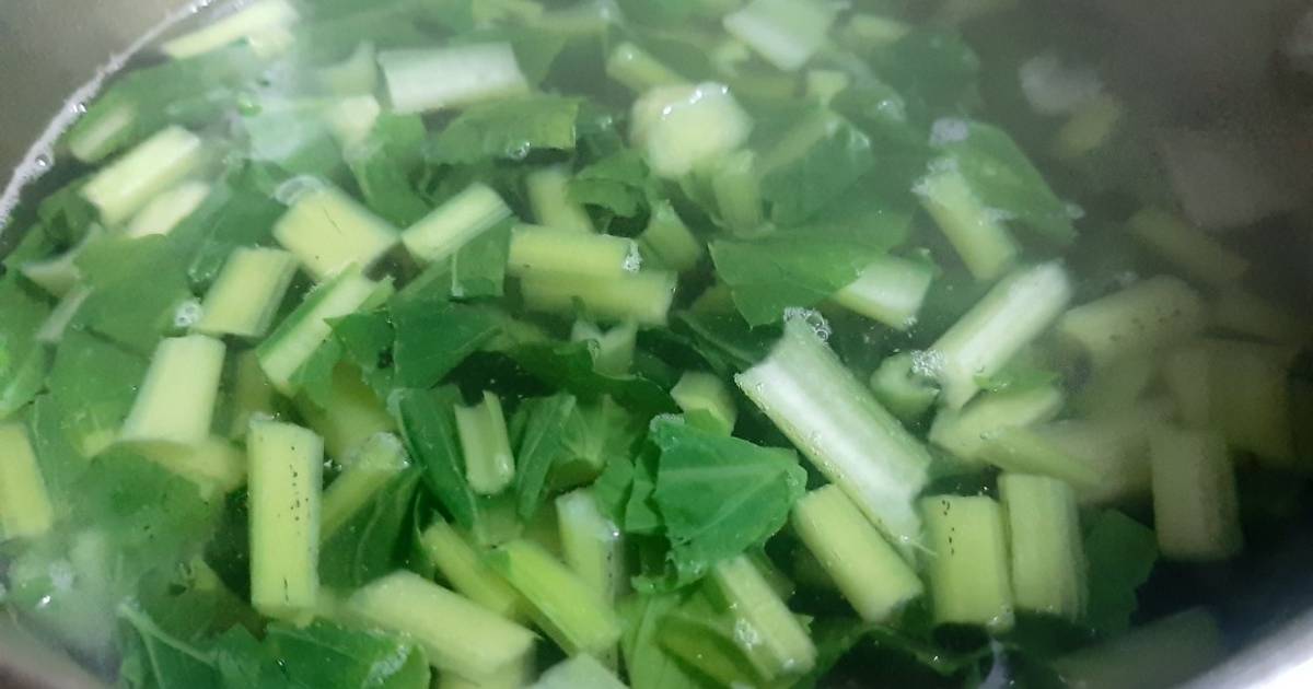 Canh cải ngọt nấu cánh gà