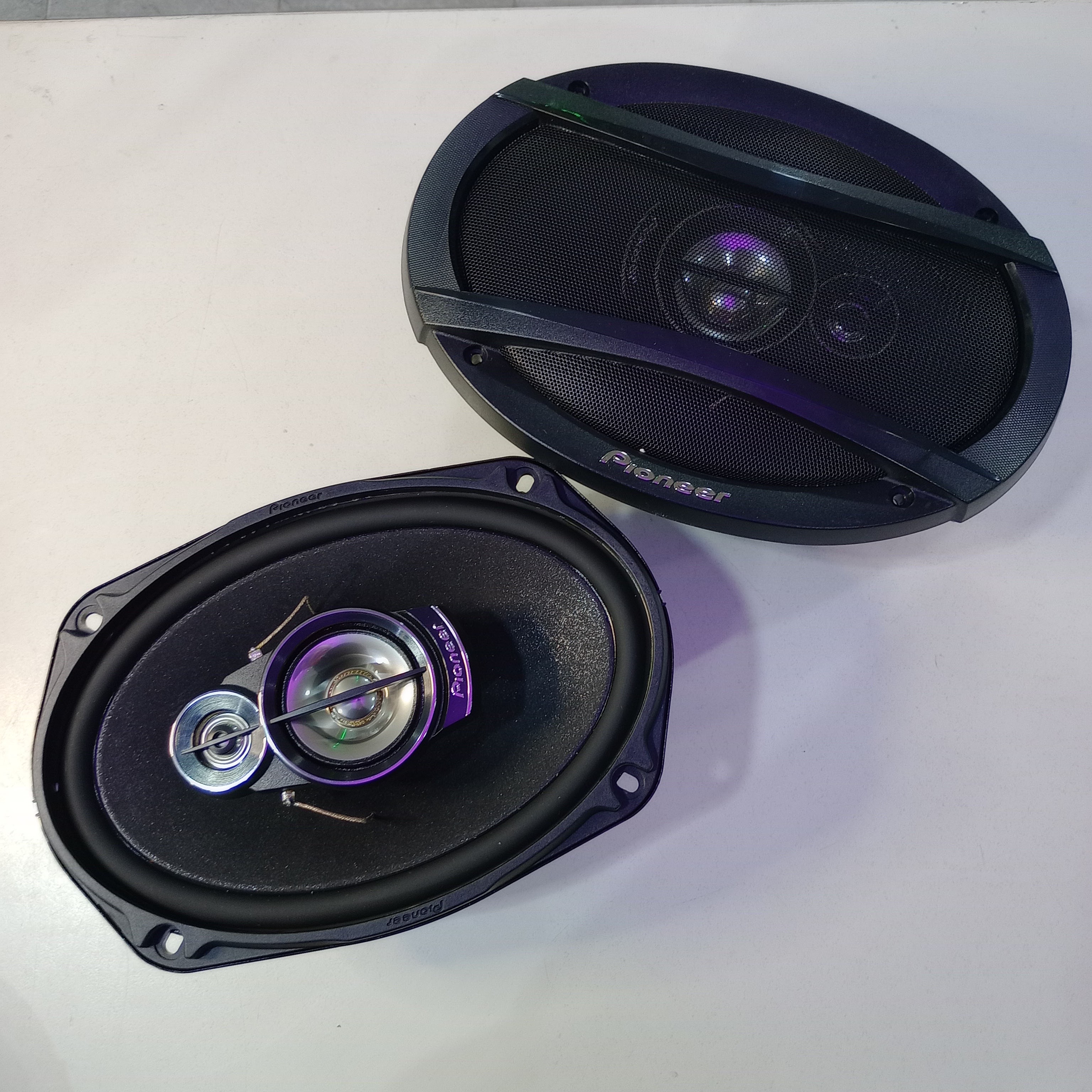 Parlante Auto Pioneer TSA6976S 6x9 550W -3 Vias