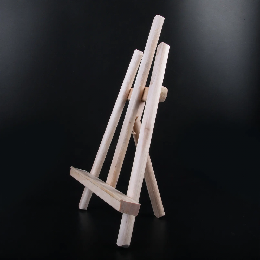 Small Pine Wood Easel