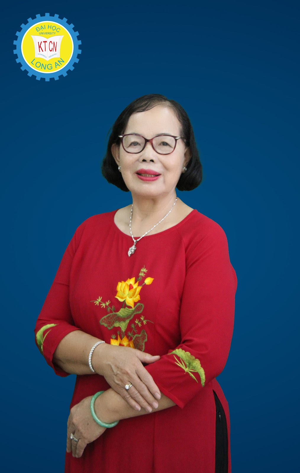 TS. Đoàn Thị Hồng
