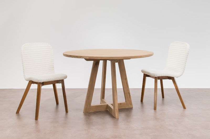 Table Aura 4