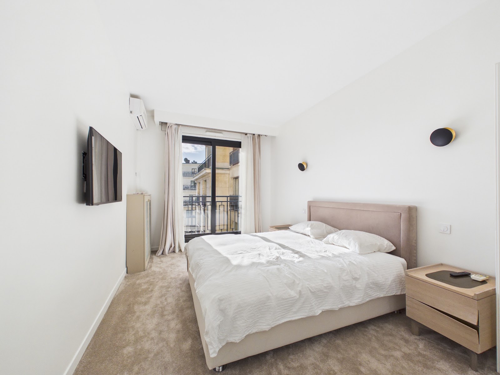 Appartement — 8 avenue Montaigne, 75008 Paris — photo 37/39