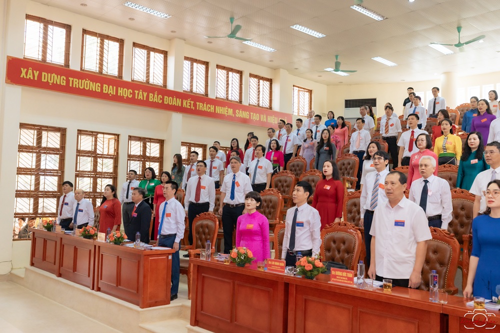 Đảng bộ Trường Đại học Tây Bắc tổ chức thành công Đại hội Đại biểu Đảng bộ Trường Đại học Tây Bắc lần thứ XXIV, nhiệm kỳ 2025 - 2030