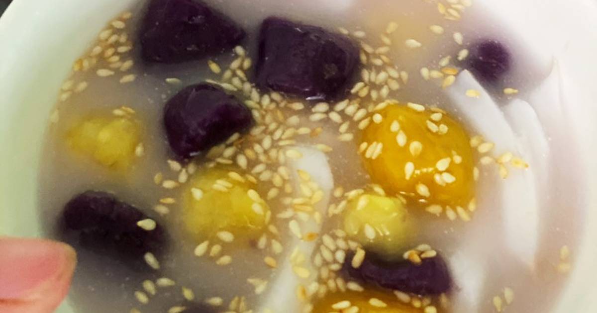 Chè khoai dẻo cốt dừa