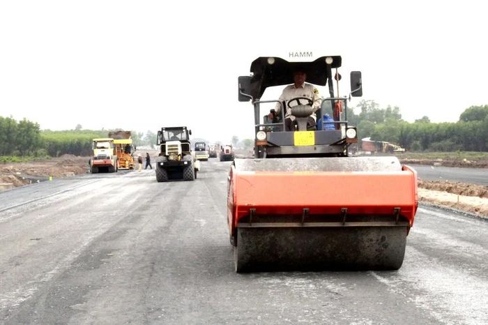 Tăng tốc thi công đường 25B, 25C kết nối sân bay Long Thành - Báo Sài Gòn Giải Phóng
