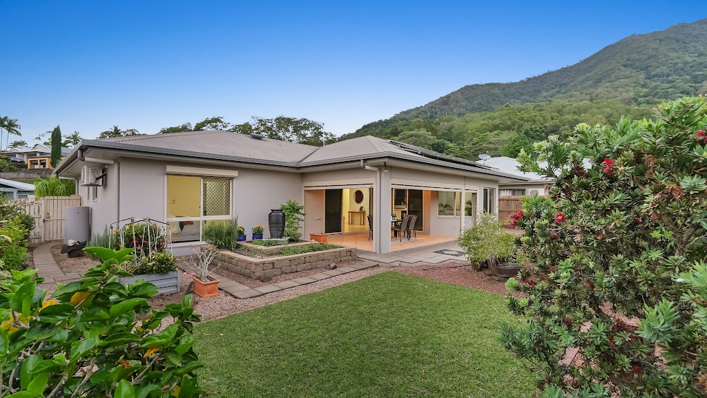 8 Celtis Close, Redlynch - Thumbnail 2
