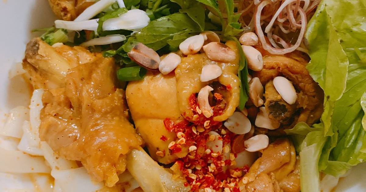 Mì quảng gà