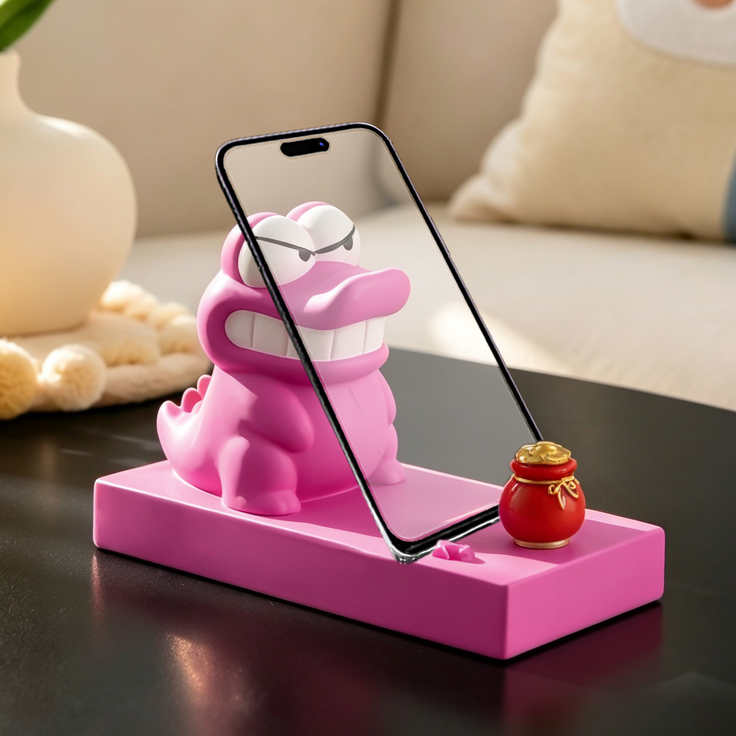 Crocodile phone stand, cute design
