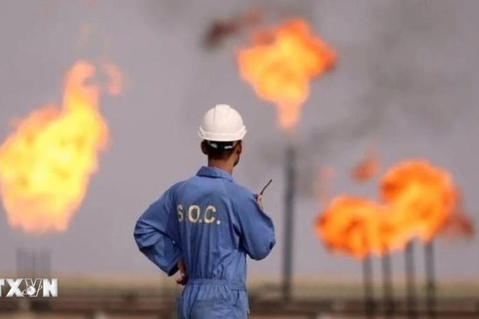 Kinh tế Iran chịu sức ép khi căng thẳng tại Eo biển Hormuz gia tăng - Báo VietnamPlus